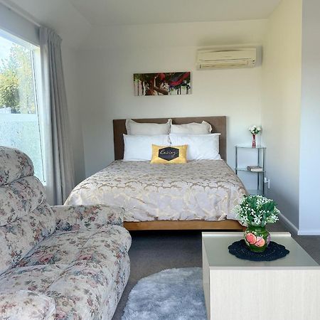 Cozy And Sunny Room Near City To Seapath Christchurch Eksteriør billede