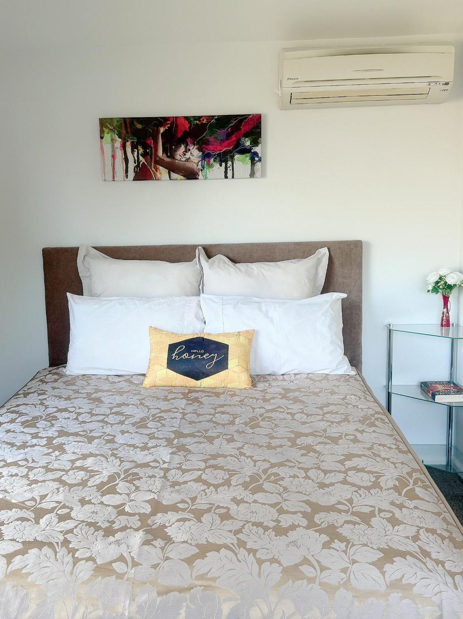 Cozy And Sunny Room Near City To Seapath Christchurch Eksteriør billede