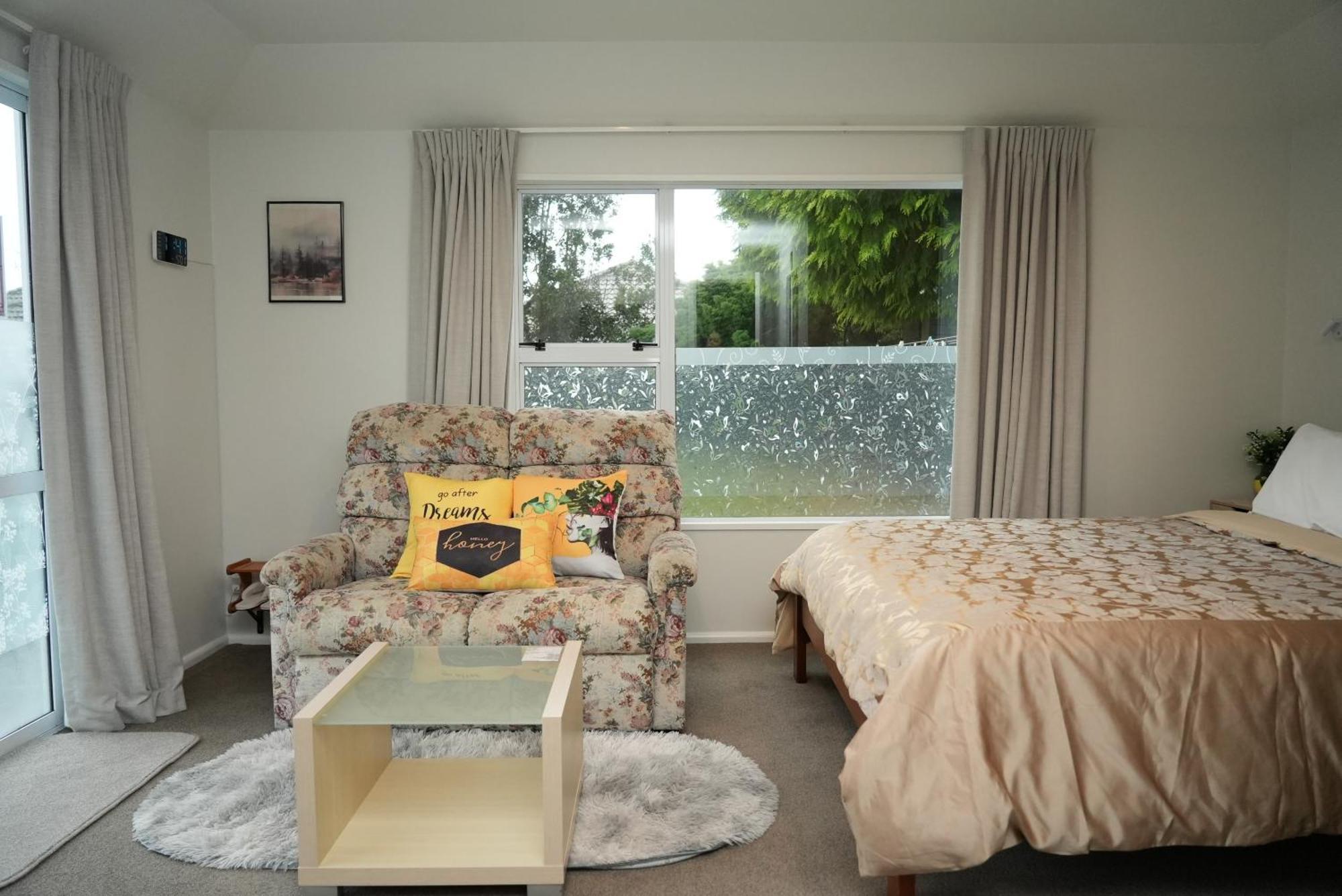 Cozy And Sunny Room Near City To Seapath Christchurch Værelse billede