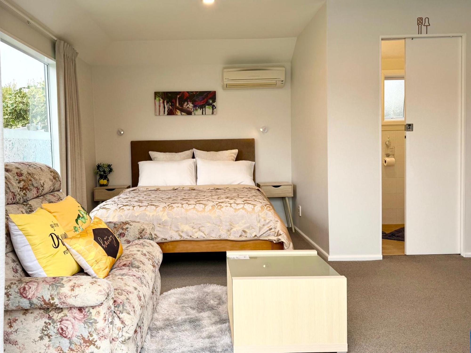 Cozy And Sunny Room Near City To Seapath Christchurch Eksteriør billede