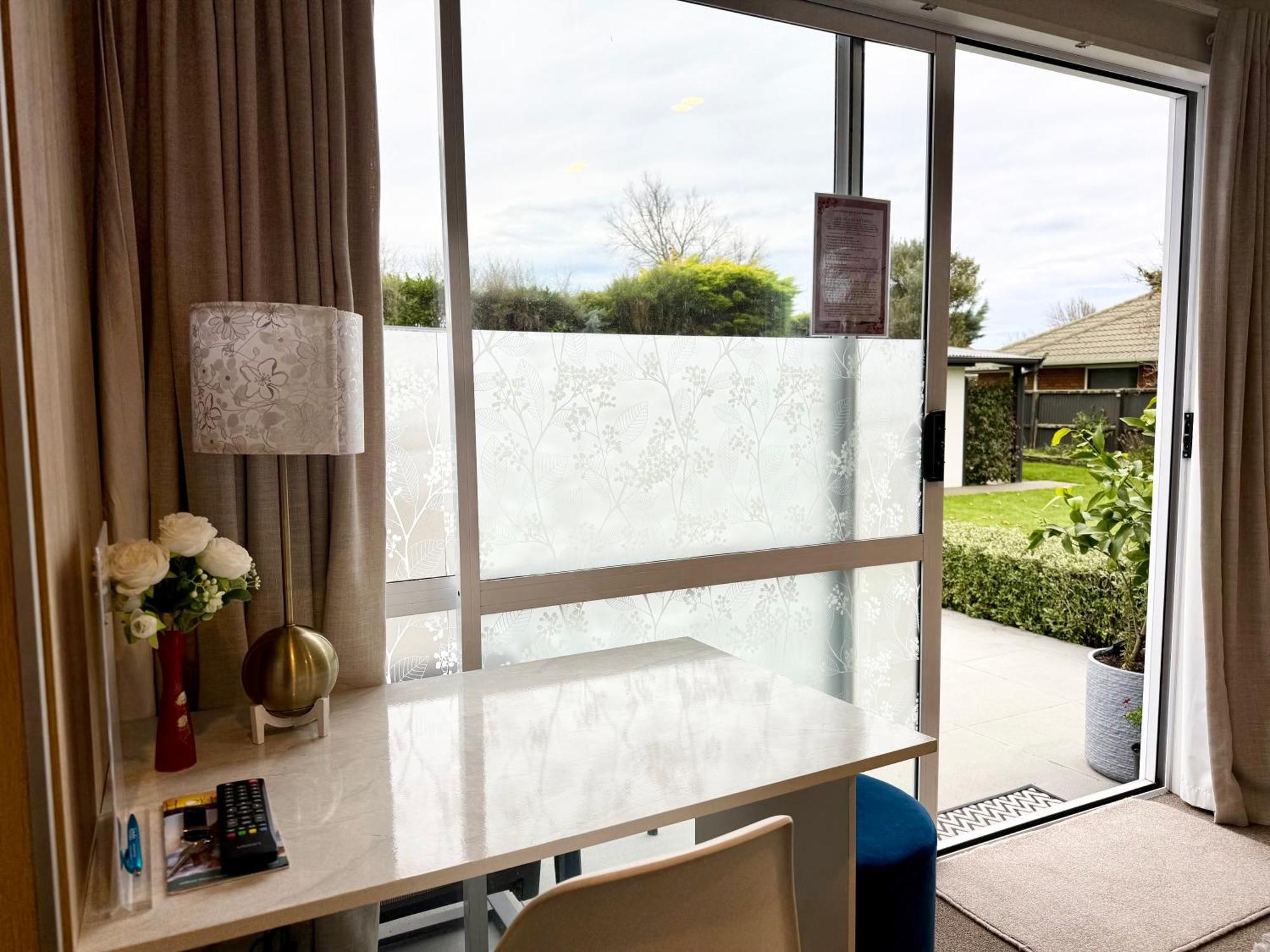 Cozy And Sunny Room Near City To Seapath Christchurch Eksteriør billede